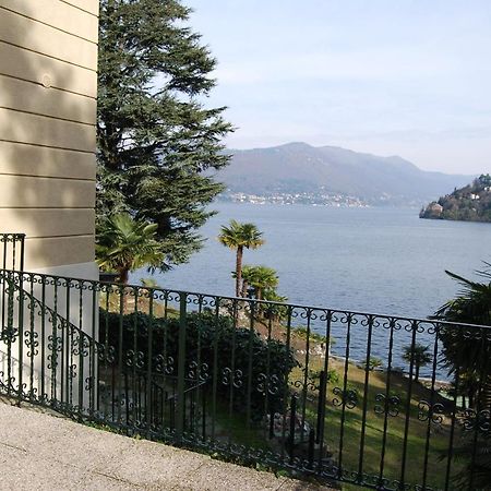 Villa Villino Tarlarini à Laveno-Mombello Extérieur photo
