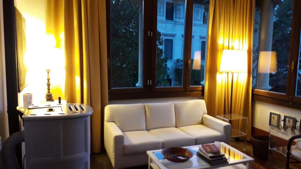 Villa Villino Tarlarini à Laveno-Mombello Extérieur photo
