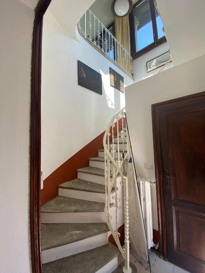 Villa Villino Tarlarini à Laveno-Mombello Extérieur photo